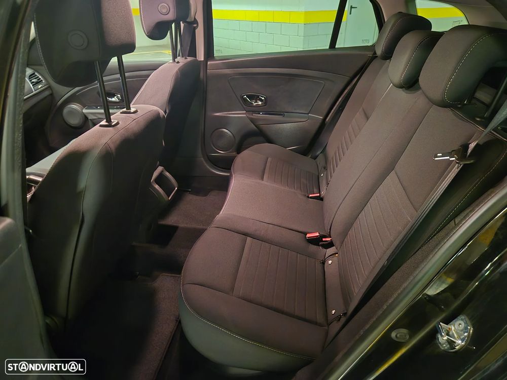 Renault Mégane Sport Tourer 1.5 dCi Limited SS - 26