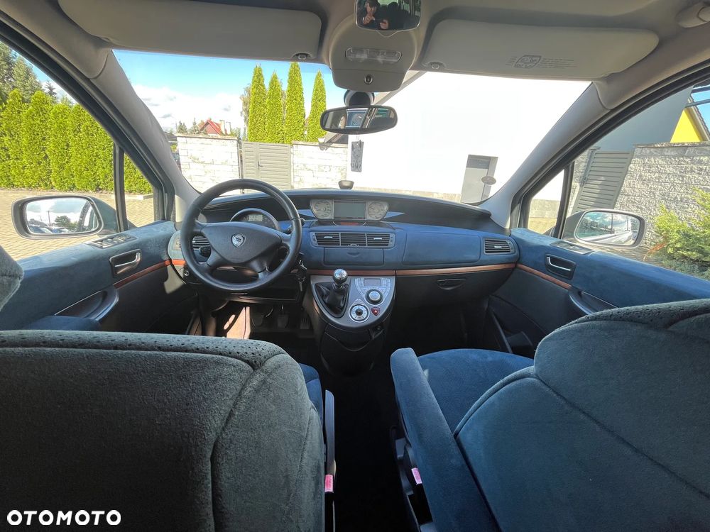 Lancia Phedra 2.0 Multijet 16v DPF Executive - 27