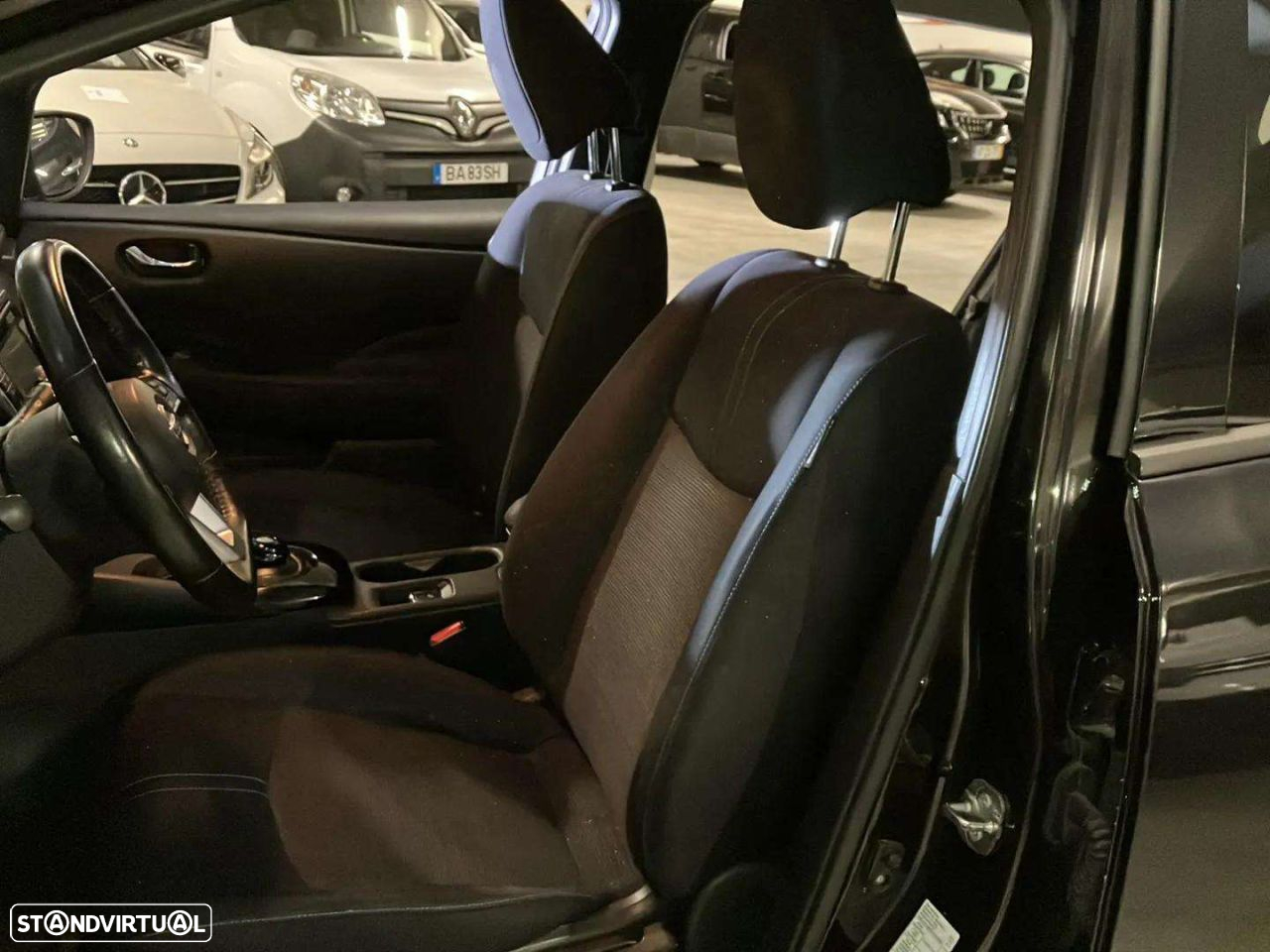 Nissan Leaf N-Connecta - 13