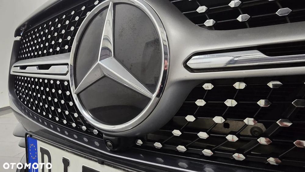 Mercedes-Benz GLC 300 d 4Matic 9G-TRONIC AMG Line Plus - 14