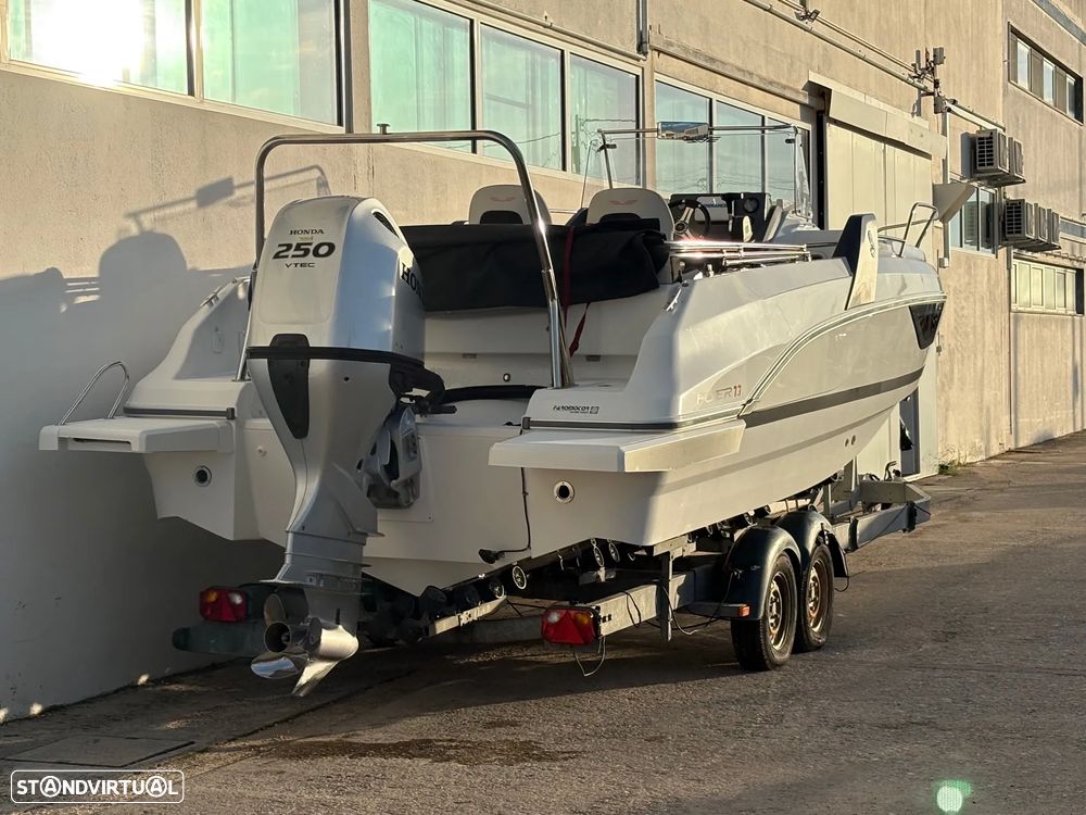 Beneteau Flyer 7.7 Sundeck - 6