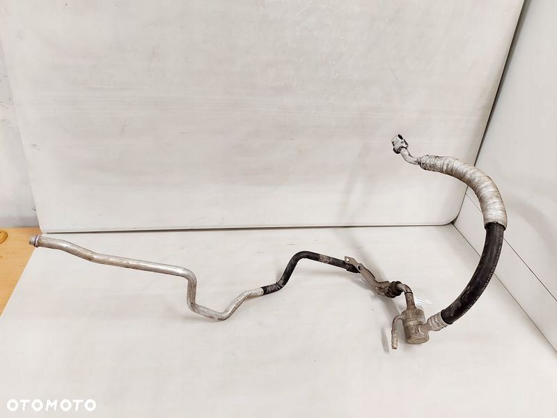 VW GOLF IV 1.4 B PRZEWÓD RURKA KLIMATYZACJI - 1