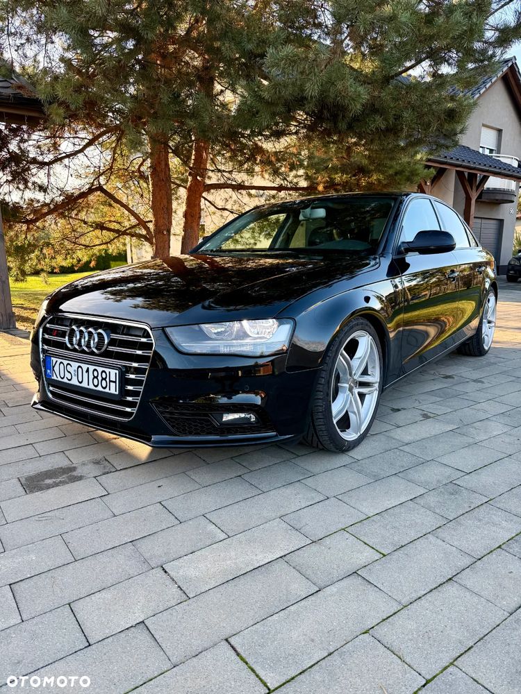 Audi A4 Limousine - 3