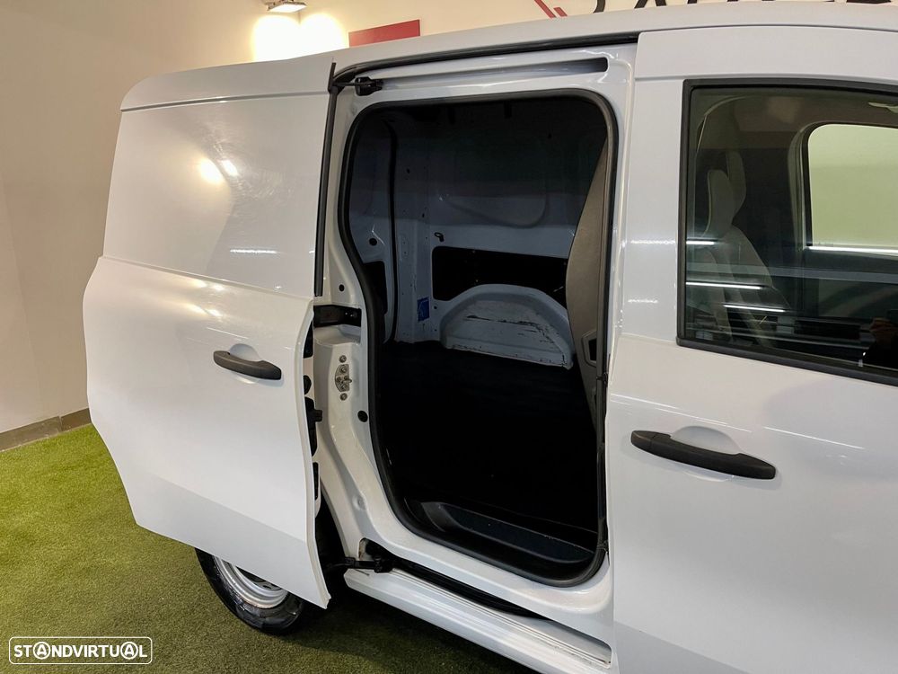 Renault Kangoo 1.5 Blue dCi Equilibre - 26