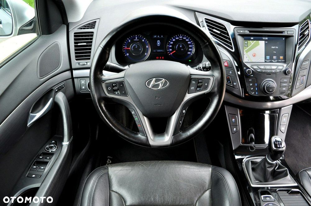 Hyundai i40 Kombi 1.7 CRDi Premium - 6