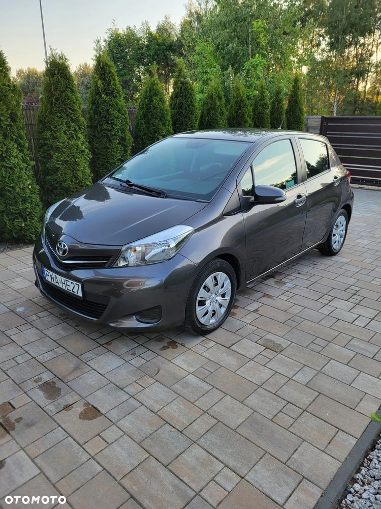 Toyota Yaris - 2