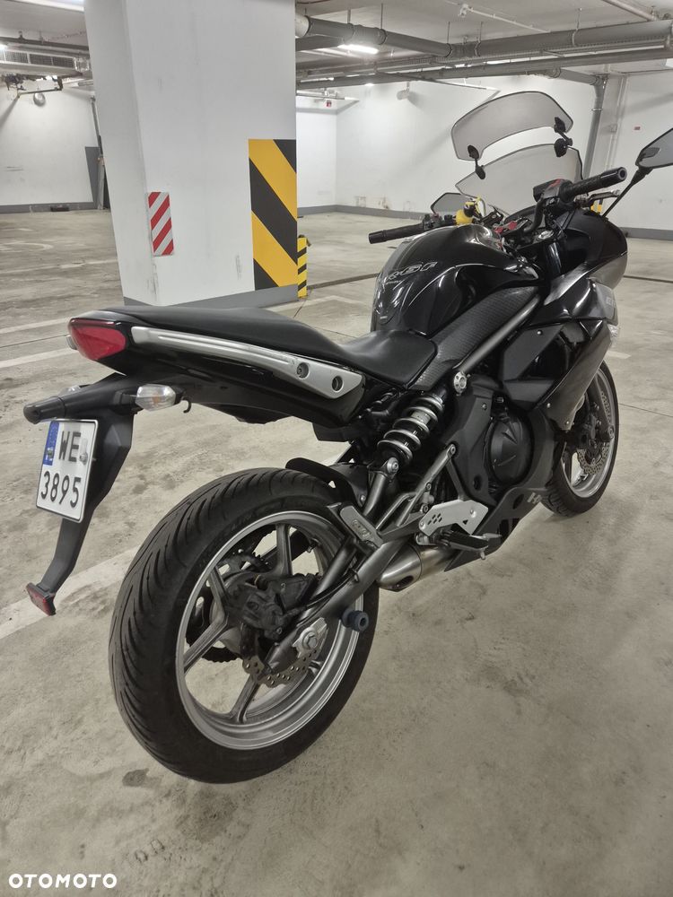 Kawasaki ER - 11