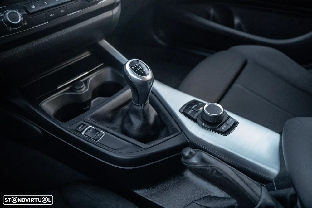 BMW 116 d EDynamics Line Sport - 26