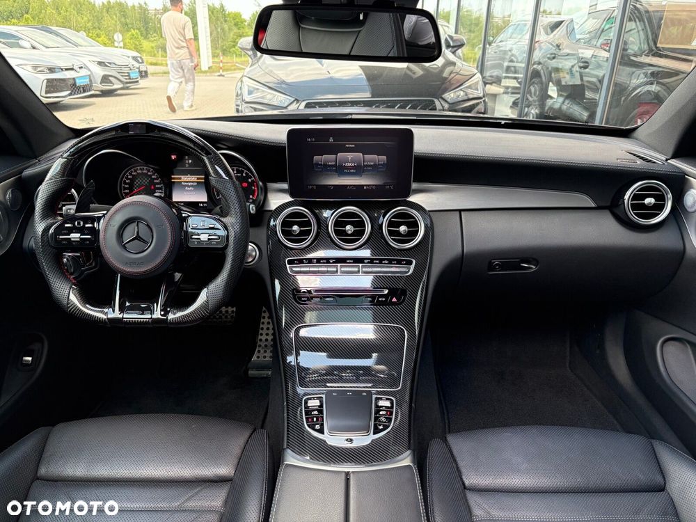 Mercedes-Benz Klasa C AMG 43 4-Matic - 10