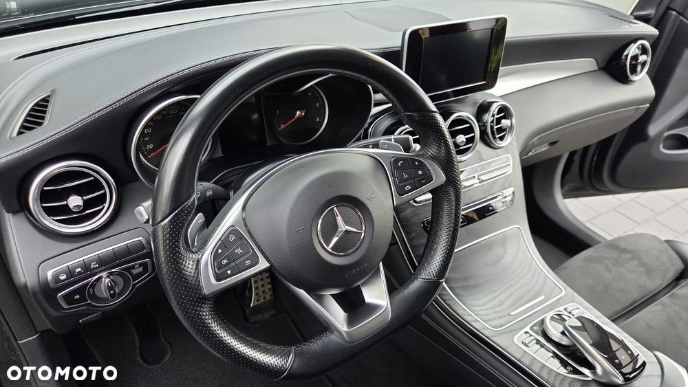 Mercedes-Benz GLC - 19