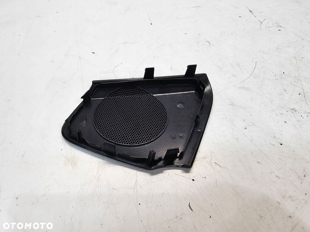 MASKOWNICA GŁOŚNIKA PRAWY PRZÓD AUDI Q3 8U0035410 - 3