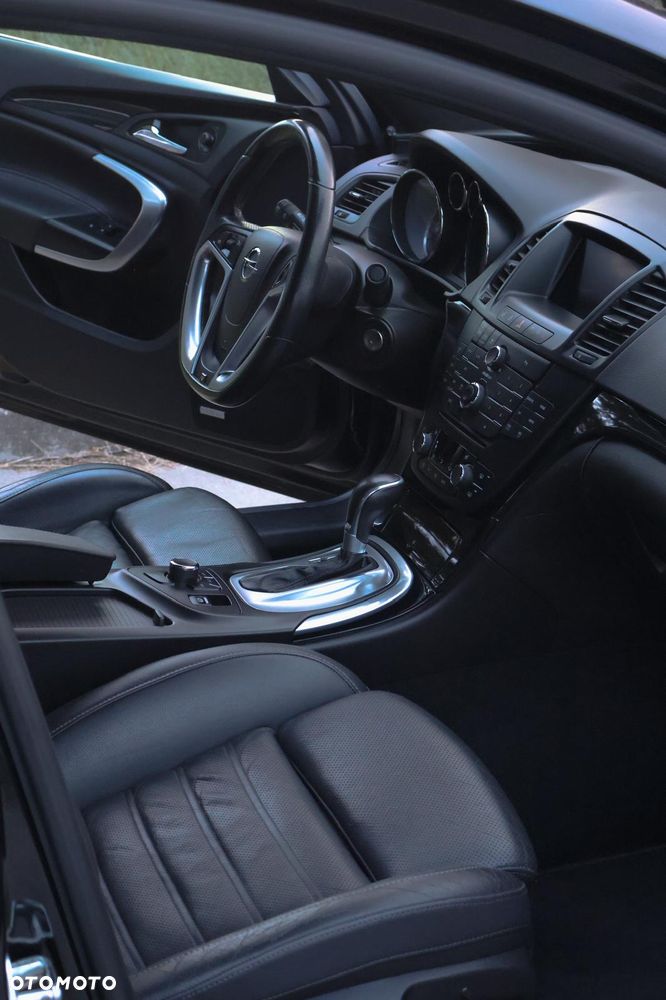 Opel Insignia - 29