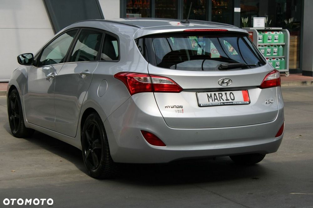 Hyundai i30 1.4 YES - 38