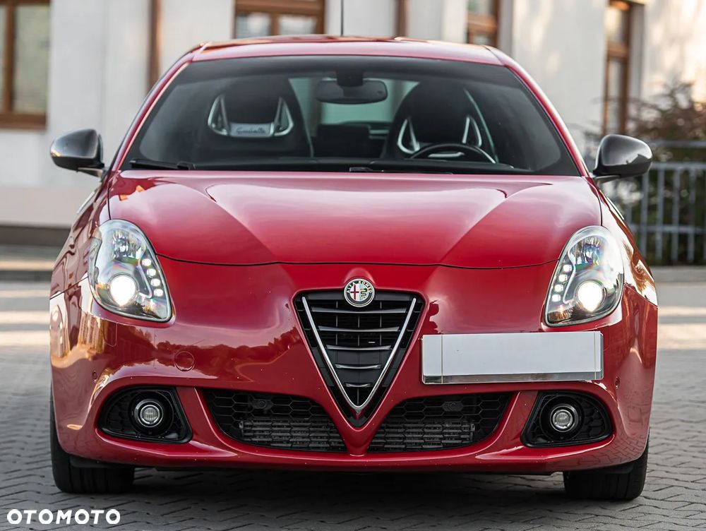 Alfa Romeo Giulietta 1.8 TBi 16V TCT Quadrifoglio Verde - 4