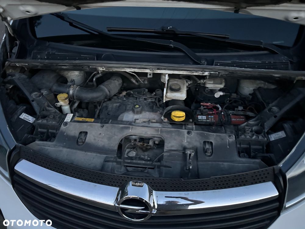 Opel Vivaro B - 27