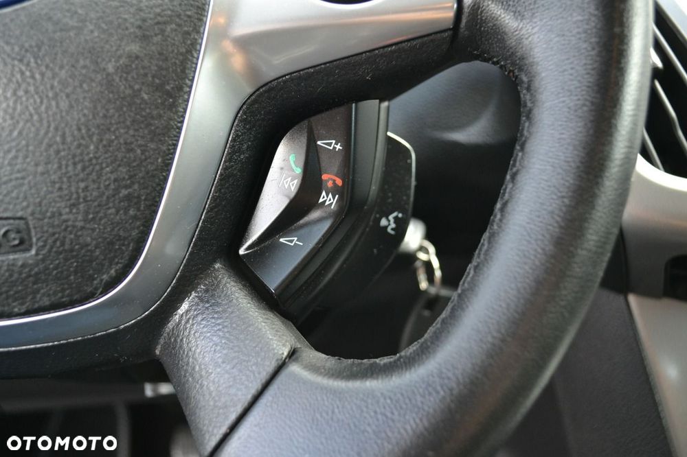 Ford Focus 1.6 Edition - 14