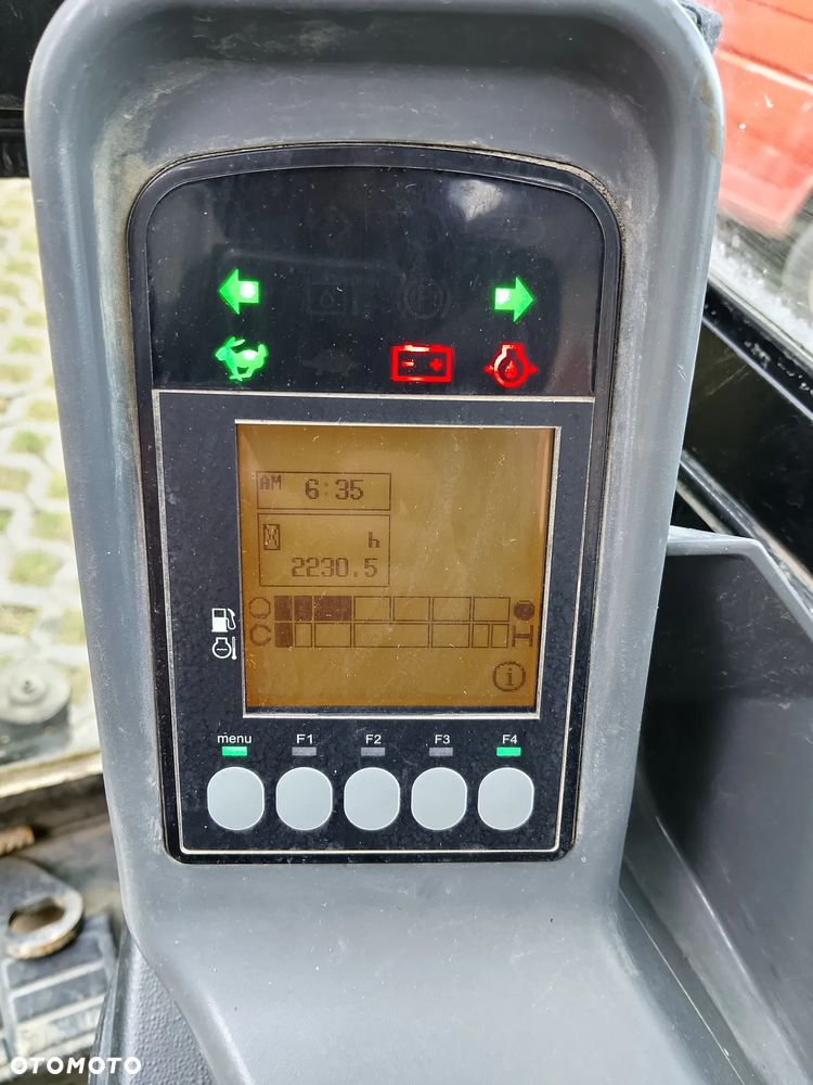 Yanmar SV22 - 5