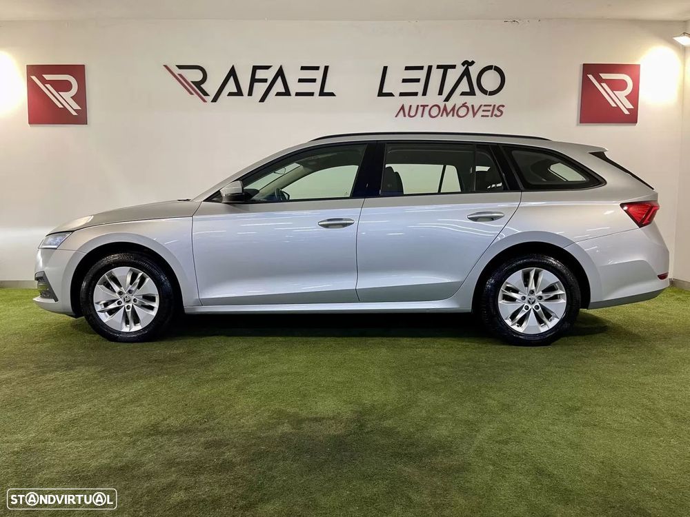 Skoda Octavia Break 2.0 TDI Ambition DSG - 9