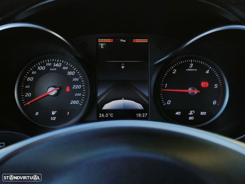 Mercedes-Benz C 220 d AMG Line - 49
