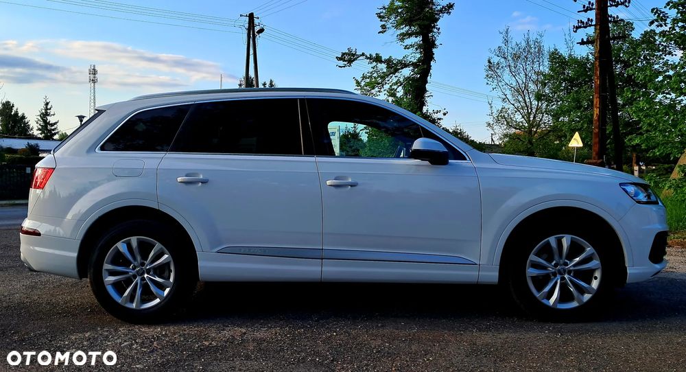 Audi Q7 - 9