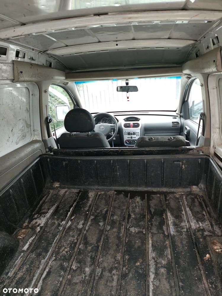 Opel Combo Tour - 3