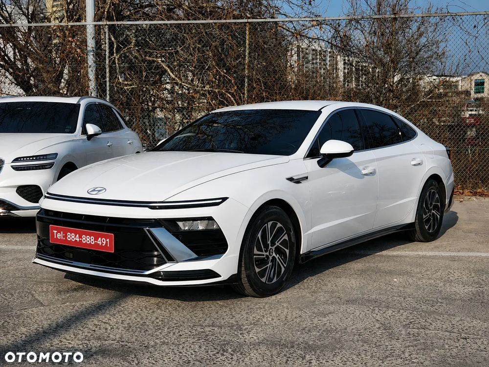 Hyundai Sonata - 8