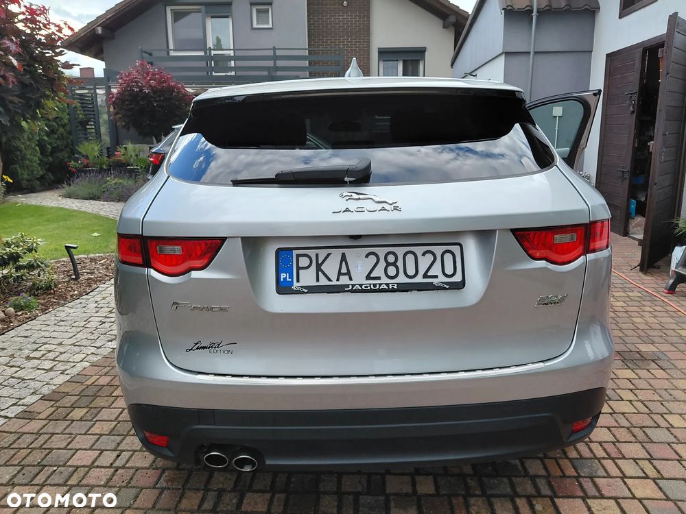 Jaguar F-Pace 20d AWD Prestige - 17