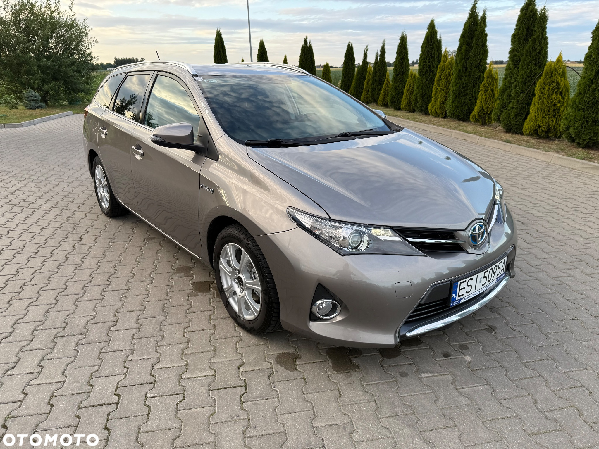 Toyota Auris 1.8 Hybrid Life - 11