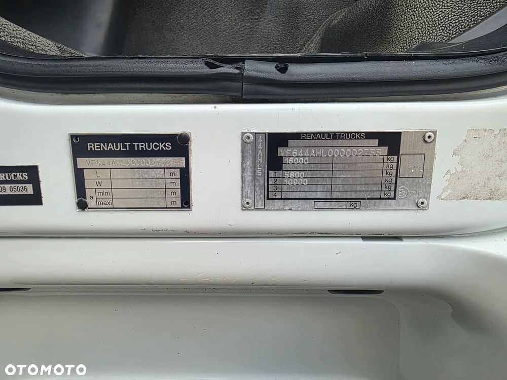 Renault Midlum 240 DXI - 12
