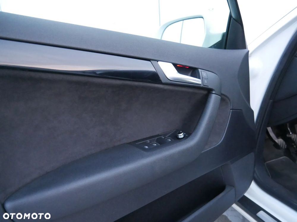 Audi A3 Sportback 1.4 TFSI S line Sportpaket (plus) - 20