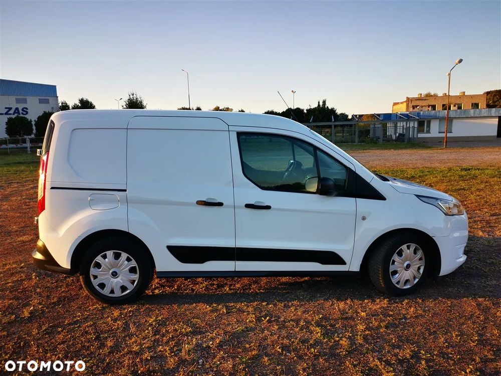 Ford Transit Connect - 21