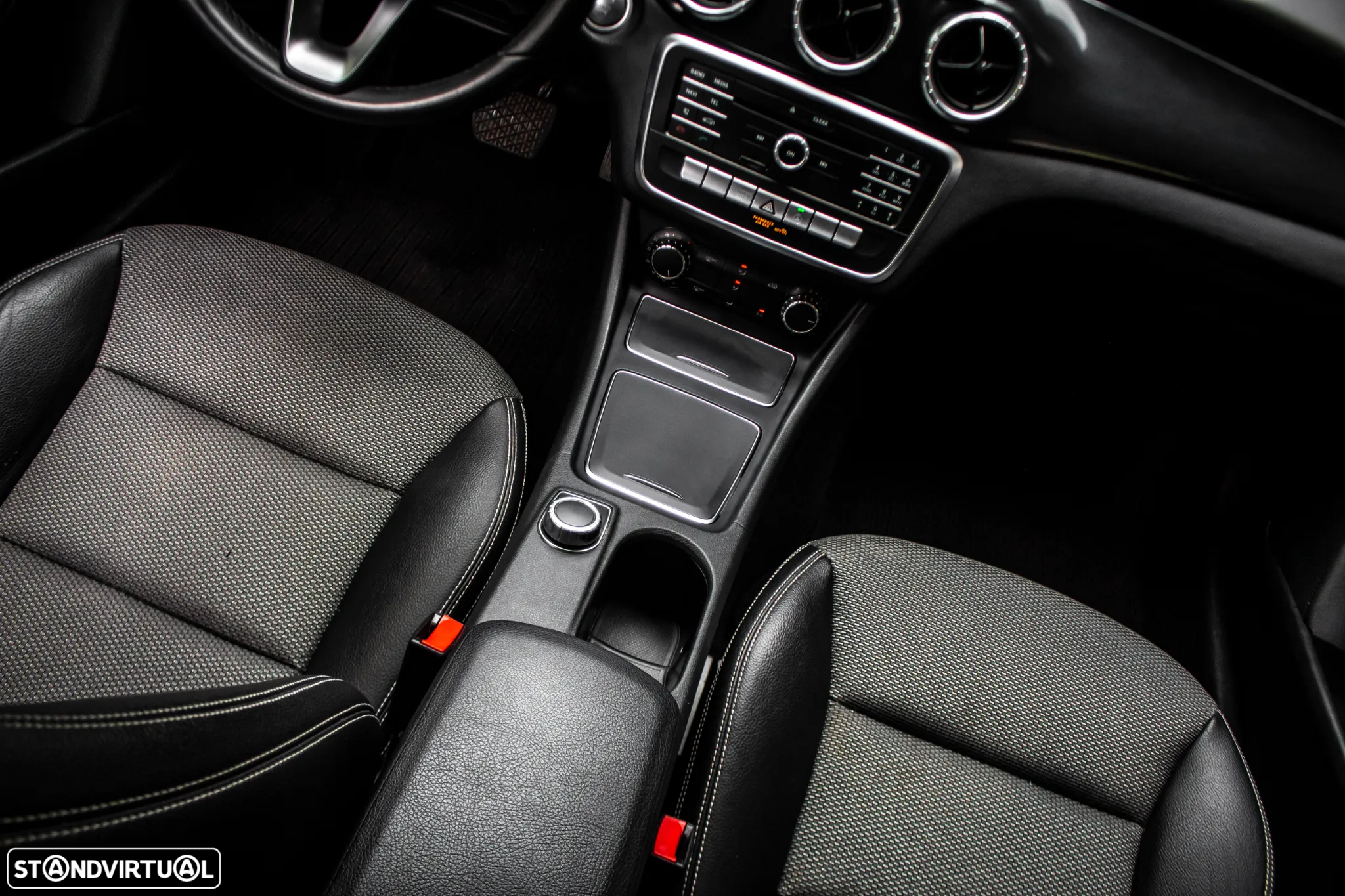 Mercedes-Benz CLA 200 d Shooting Brake Aut. - 36