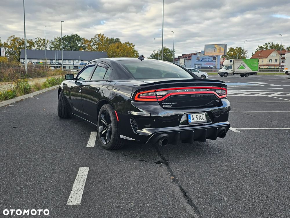 Dodge Charger - 1