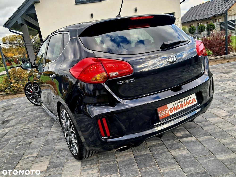 Kia Ceed 1.6 T-GDI GT - 31
