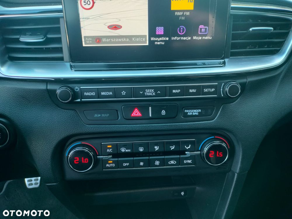 Kia ProCeed 1.4 T-GDI OPF GT LINE - 19