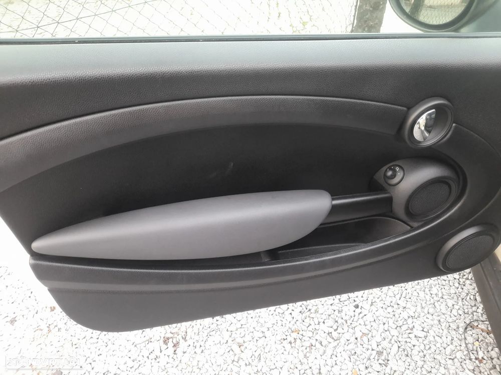 Fiat 500X 1.3 MJ Lounge S&S - 13