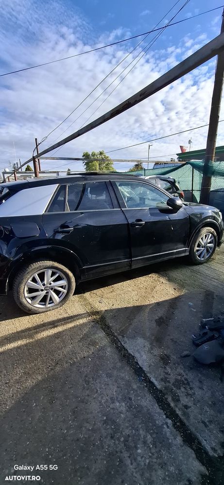Dezmembrez Audi Q2 - 11