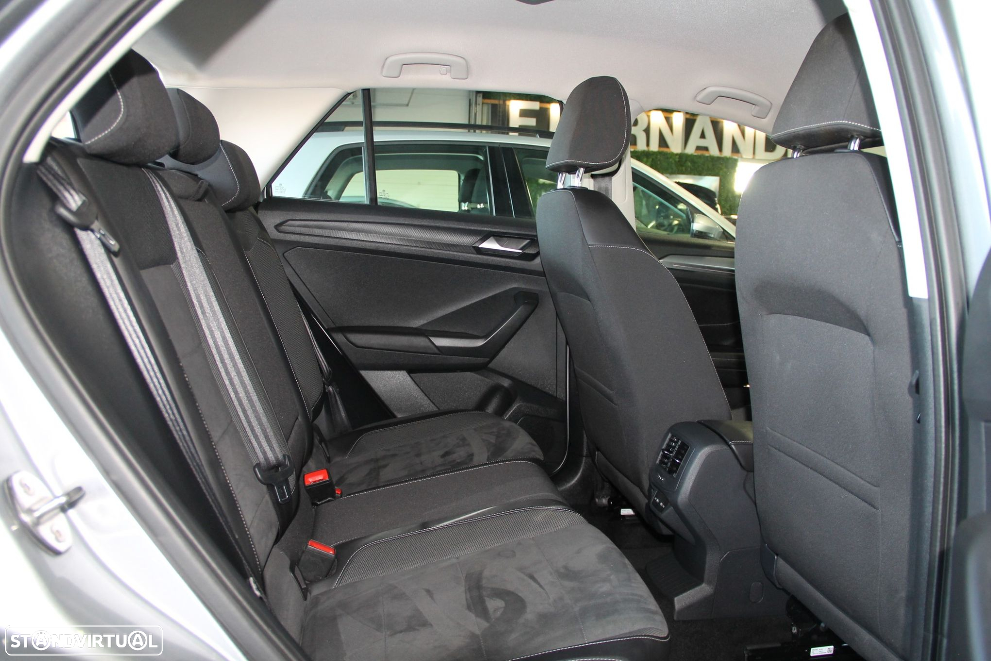 VW T-Roc 1.0 TSI Black Style - 9