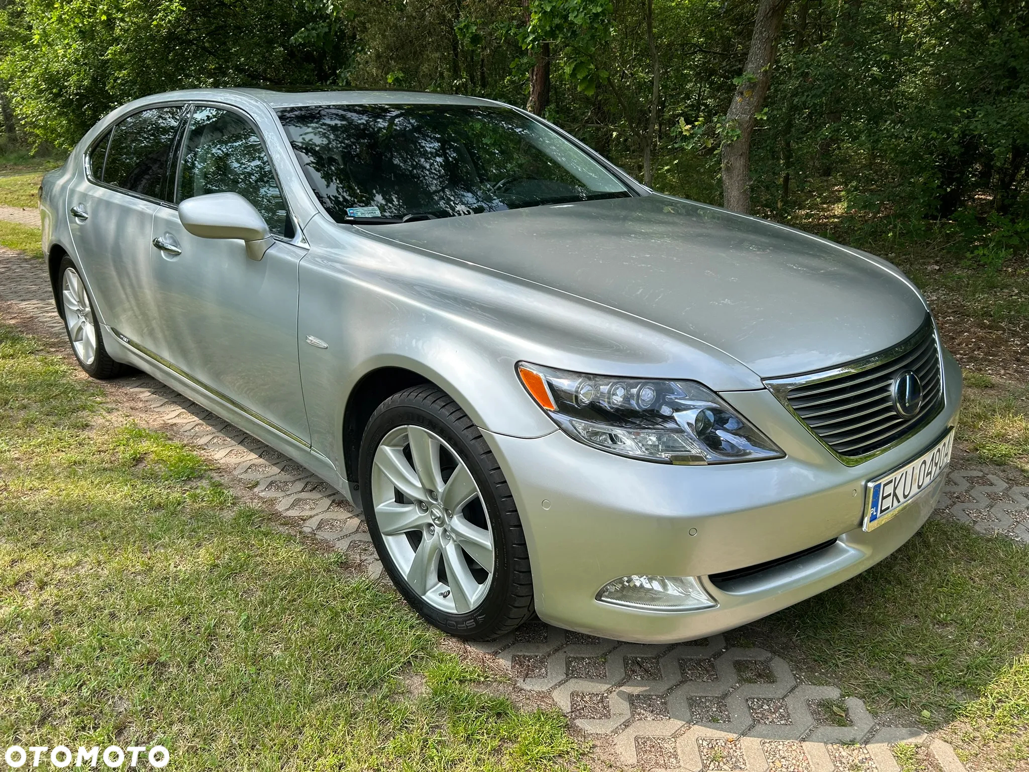 Lexus LS 600h L Prestige - 2