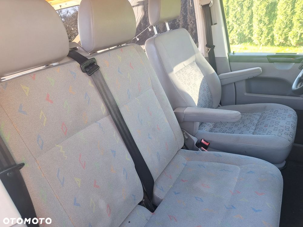 Volkswagen Transporter - 29