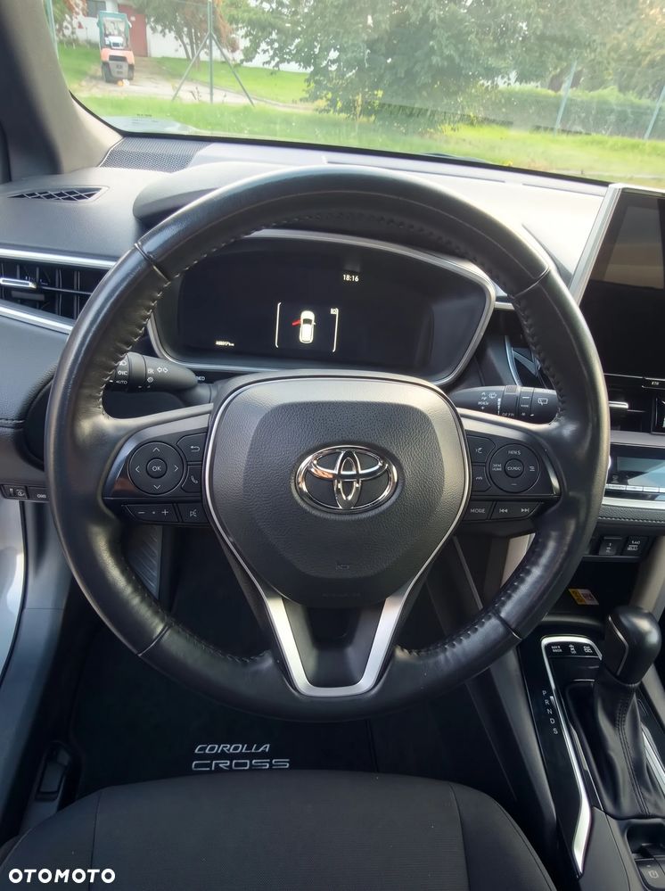 Toyota Corolla Cross 2.0 Hybrid Style AWD - 20