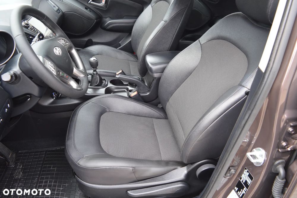 Hyundai ix35 1.6 GDI Comfort 2WD - 19