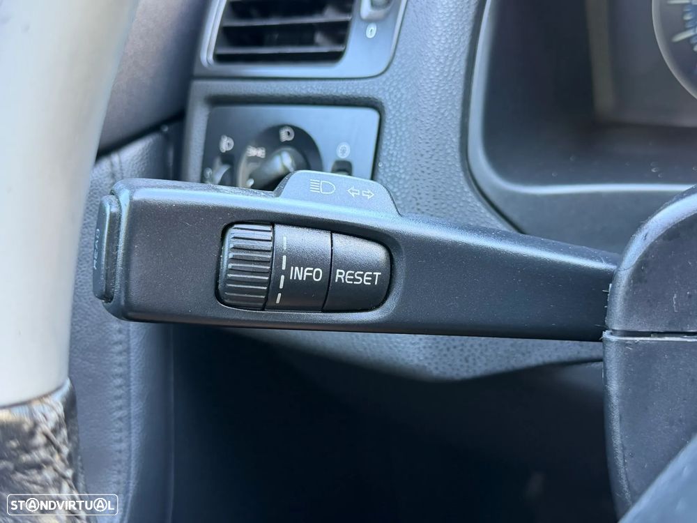Volvo S40 DPF D2 RDesign - 14