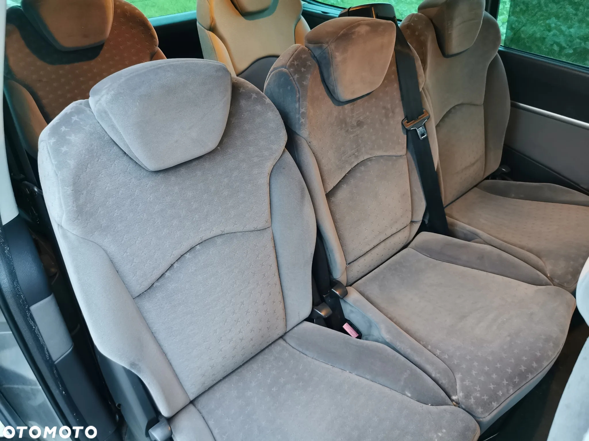 Peugeot 807 2.2 ST - 6