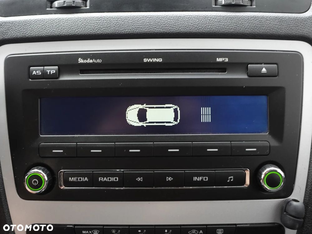 Skoda Octavia 1.4 TSI Ambiente - 30