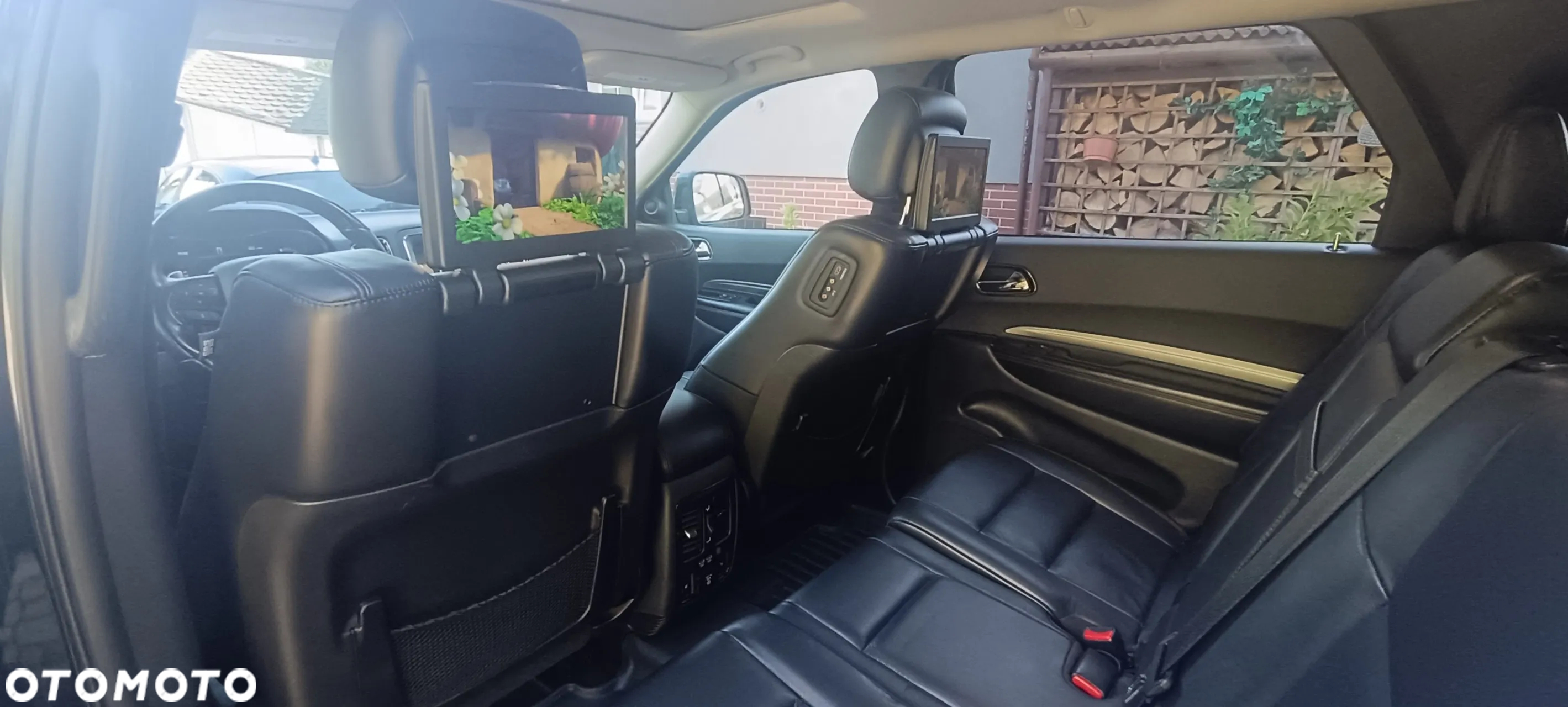 Dodge Durango - 12