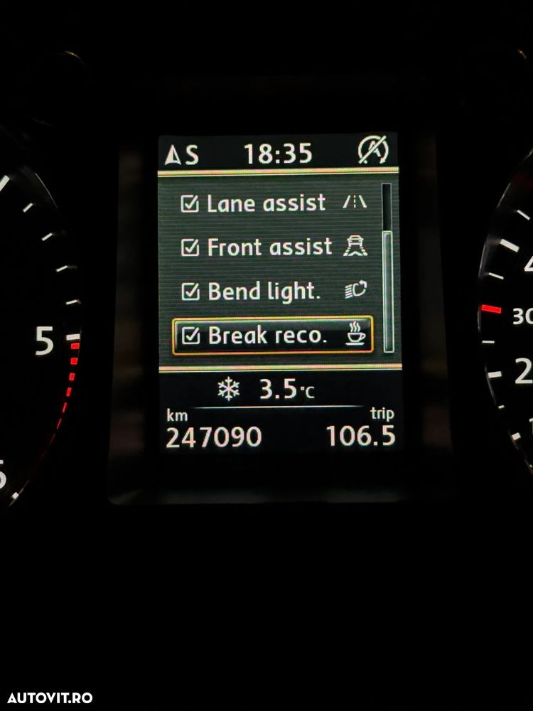 Volkswagen Passat CC 2.0 TDI BlueMotion Technology DSG Exclusive - 30