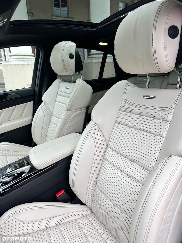 Mercedes-Benz GLE - 18
