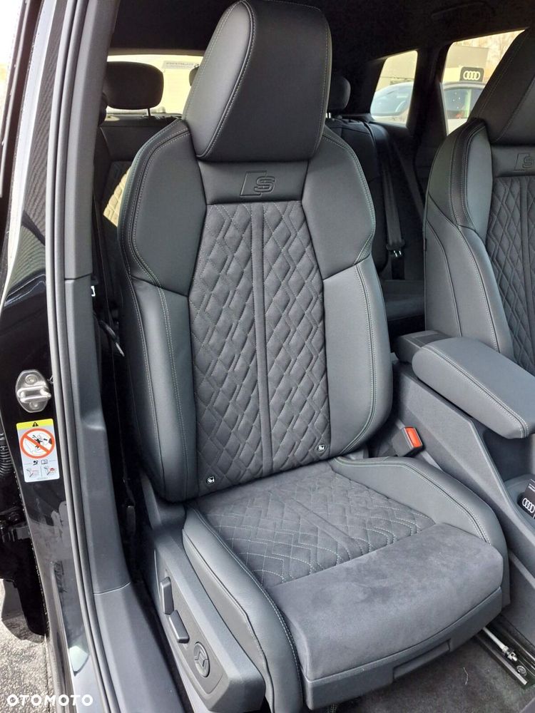 Audi Q4 e-tron - 17