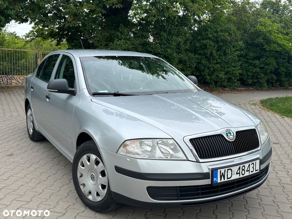 Skoda Octavia 1.6 Ambition - 4